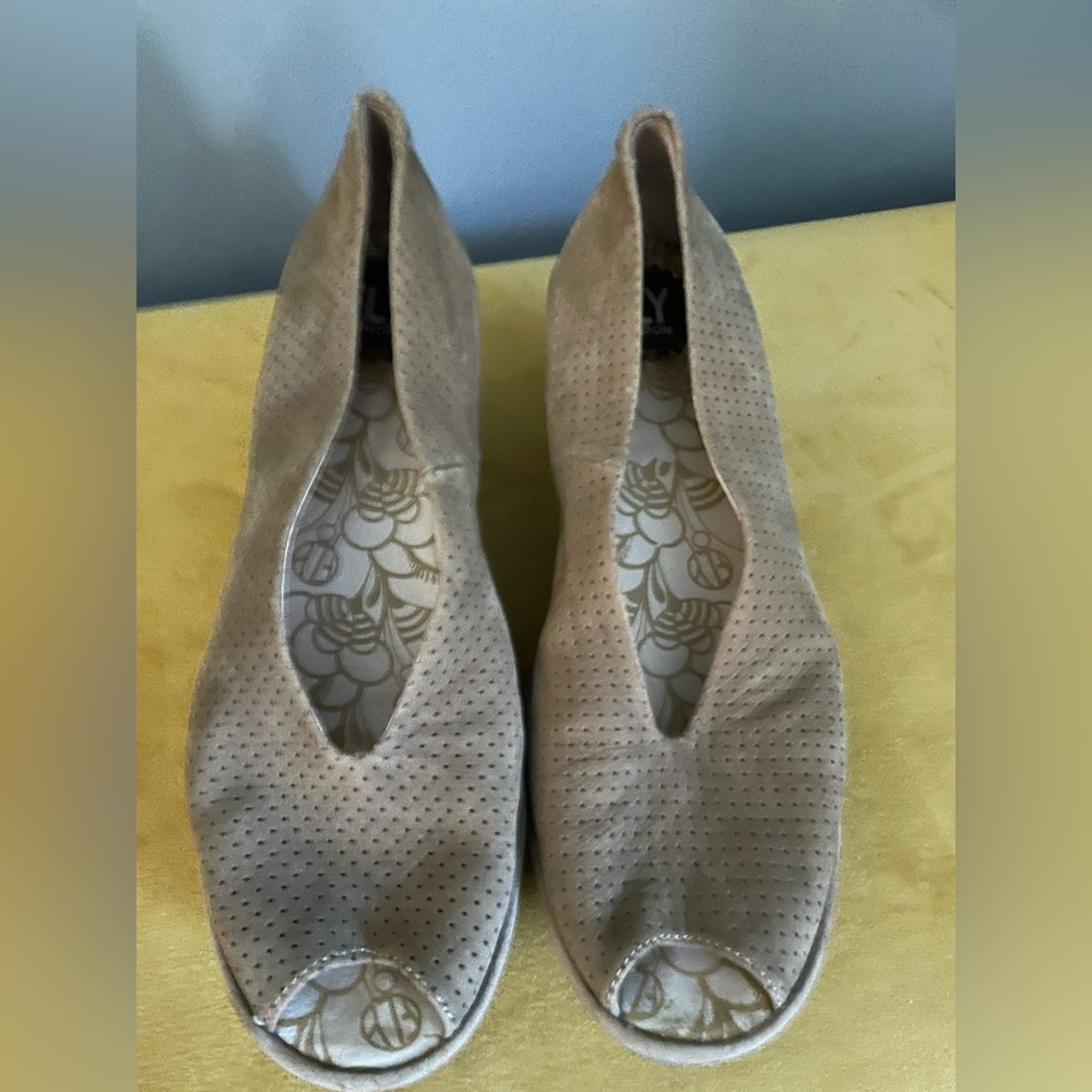 Fly London size 41 peep-toe shoes